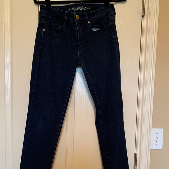 American Eagle Skinny Jeans - Picture 2 of 4